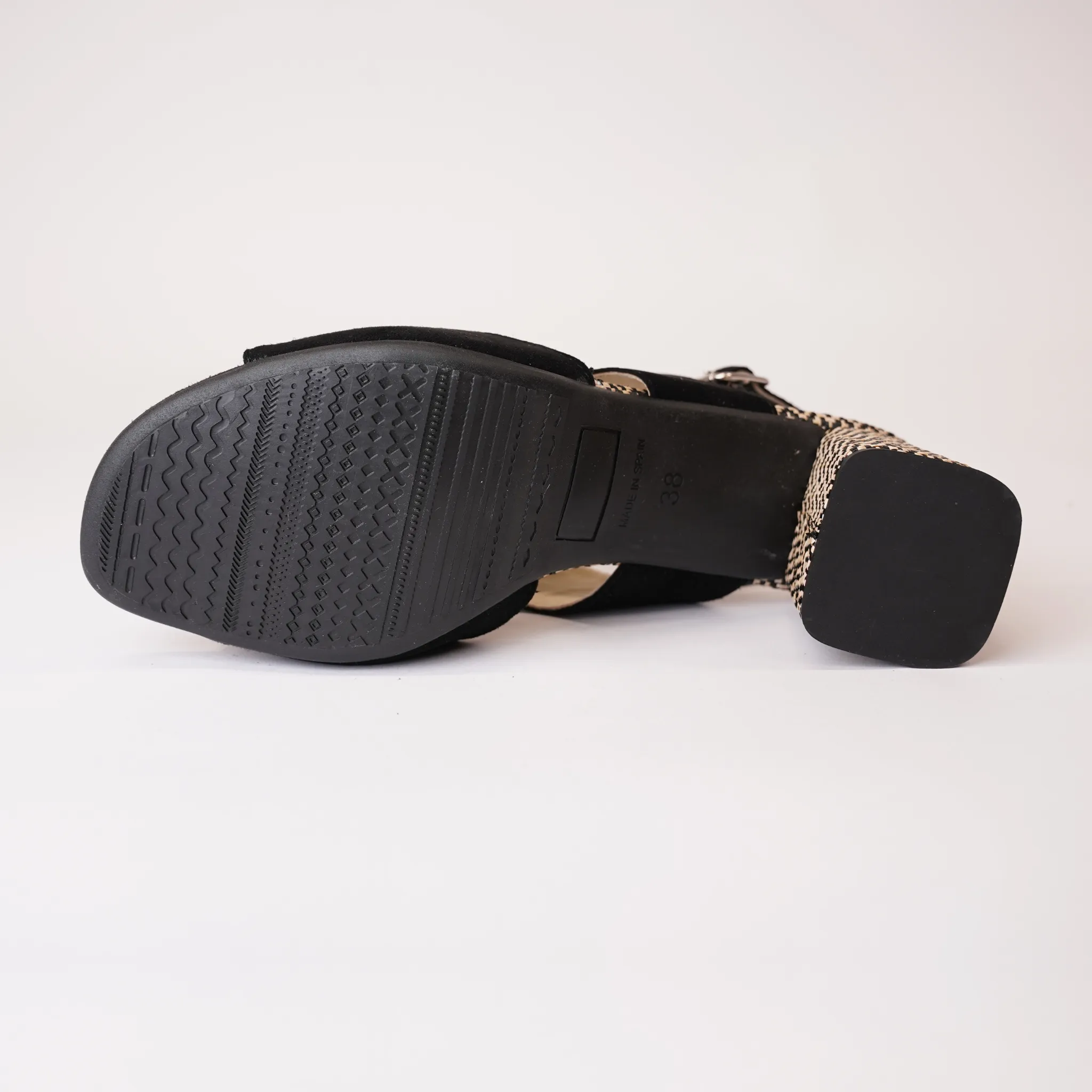 21180 Black Suede Heels