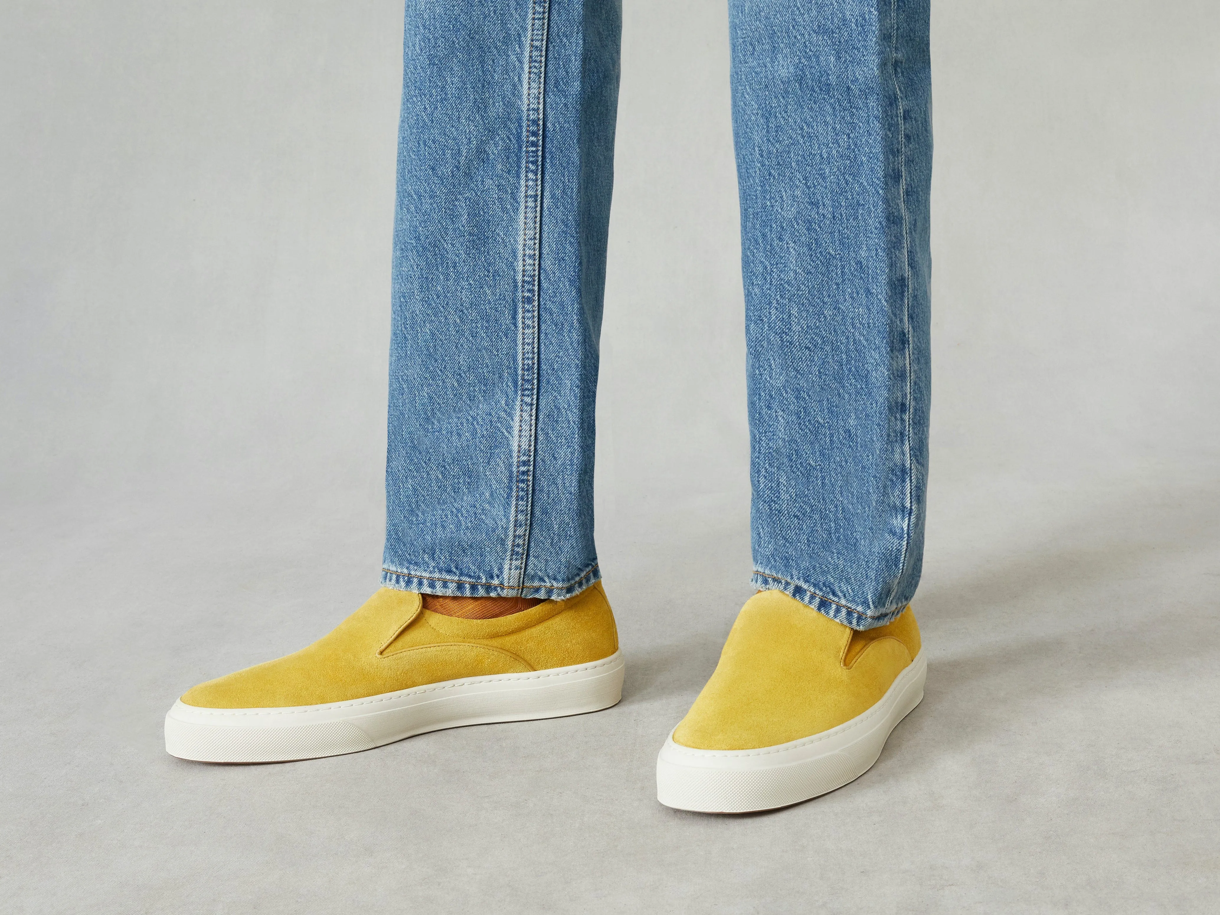 Beat Trainer in Cornmeal Yellow Glove Suede