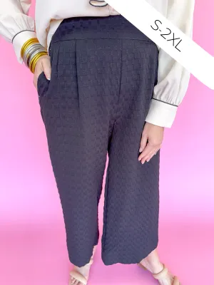 Beyond Lovely Pants - Black