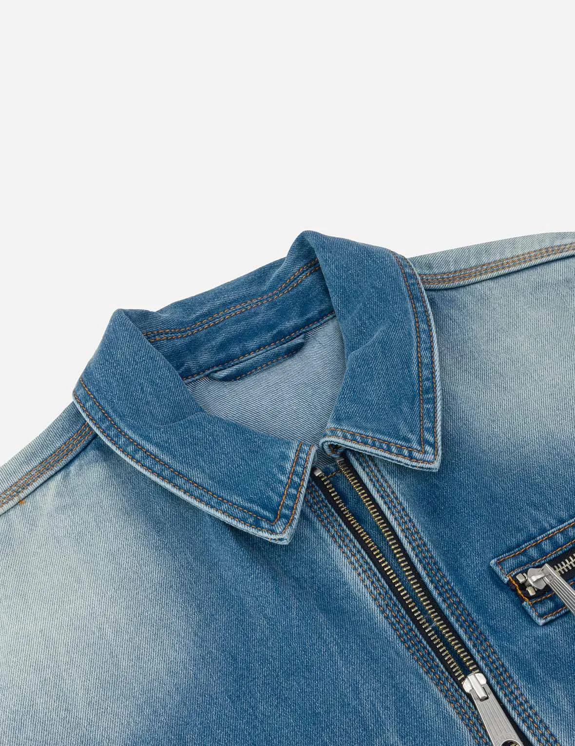 Emboss Kamon Relax Fit Worker Denim Jacket