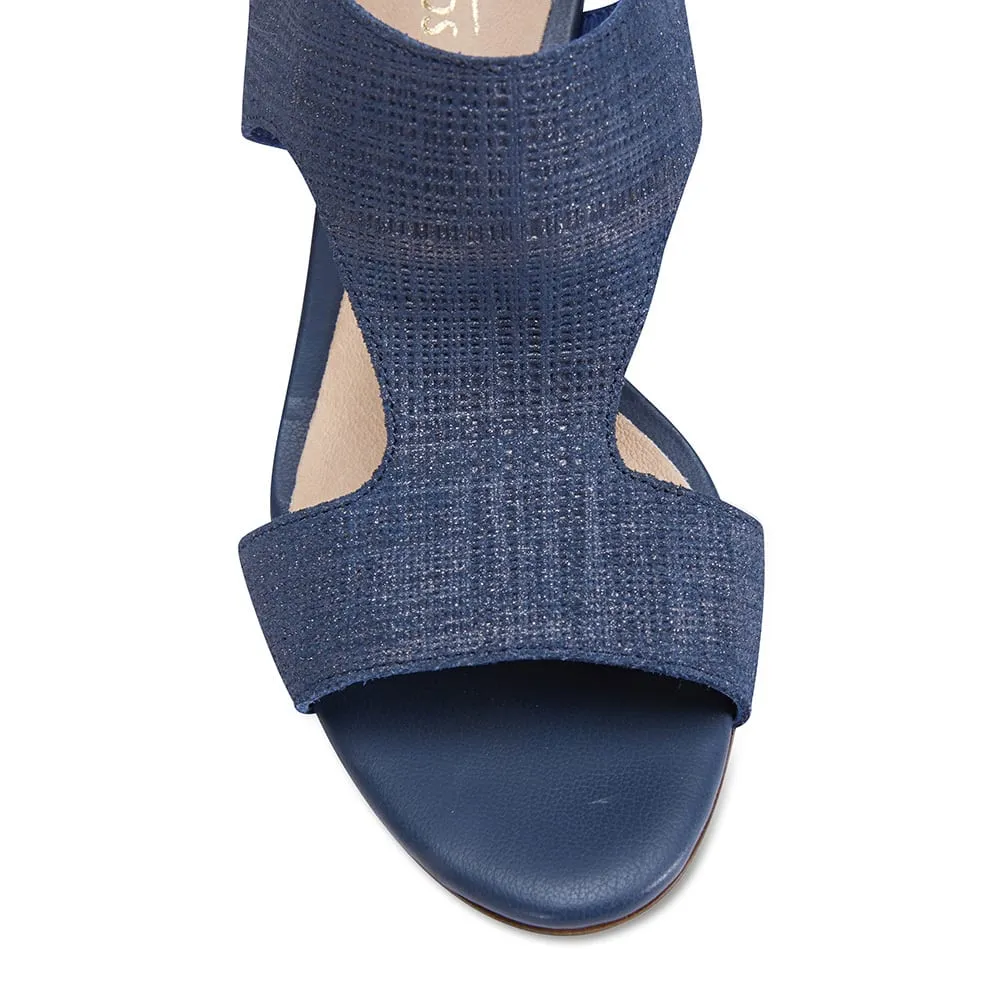 Margo Heel in Navy Nubuck