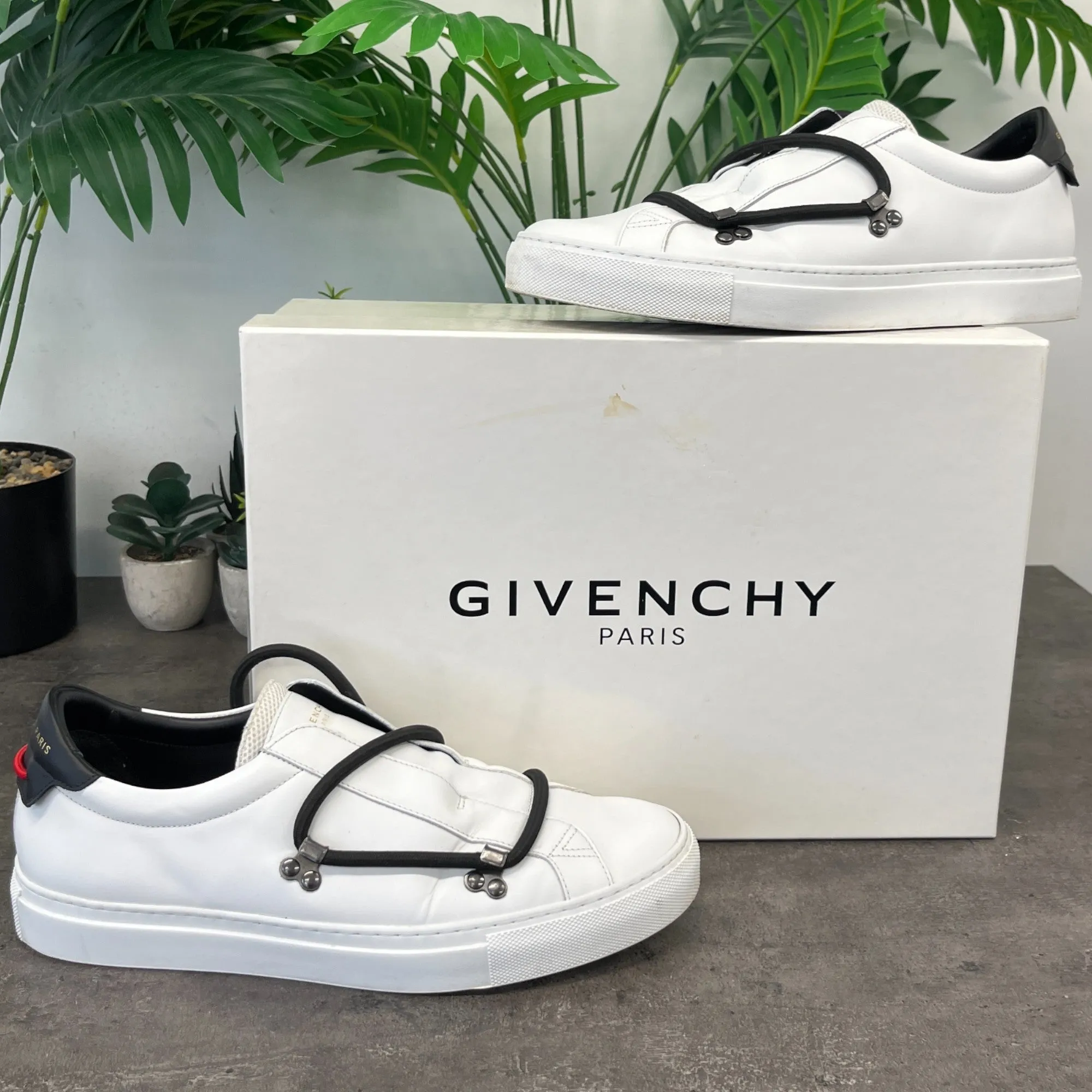 Men's Urban Street Low Trainers White Size EU 41 / UK 7